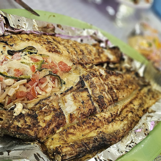 El Cuchupetas Seafood thumb 2